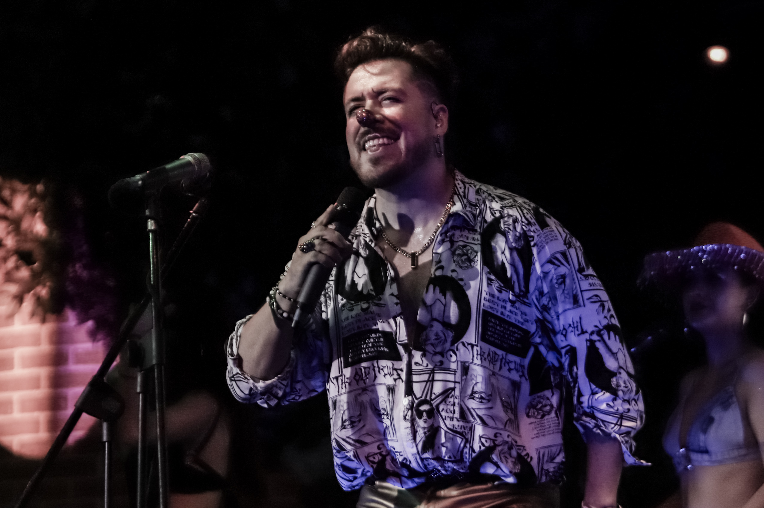 Costel en concierto 5